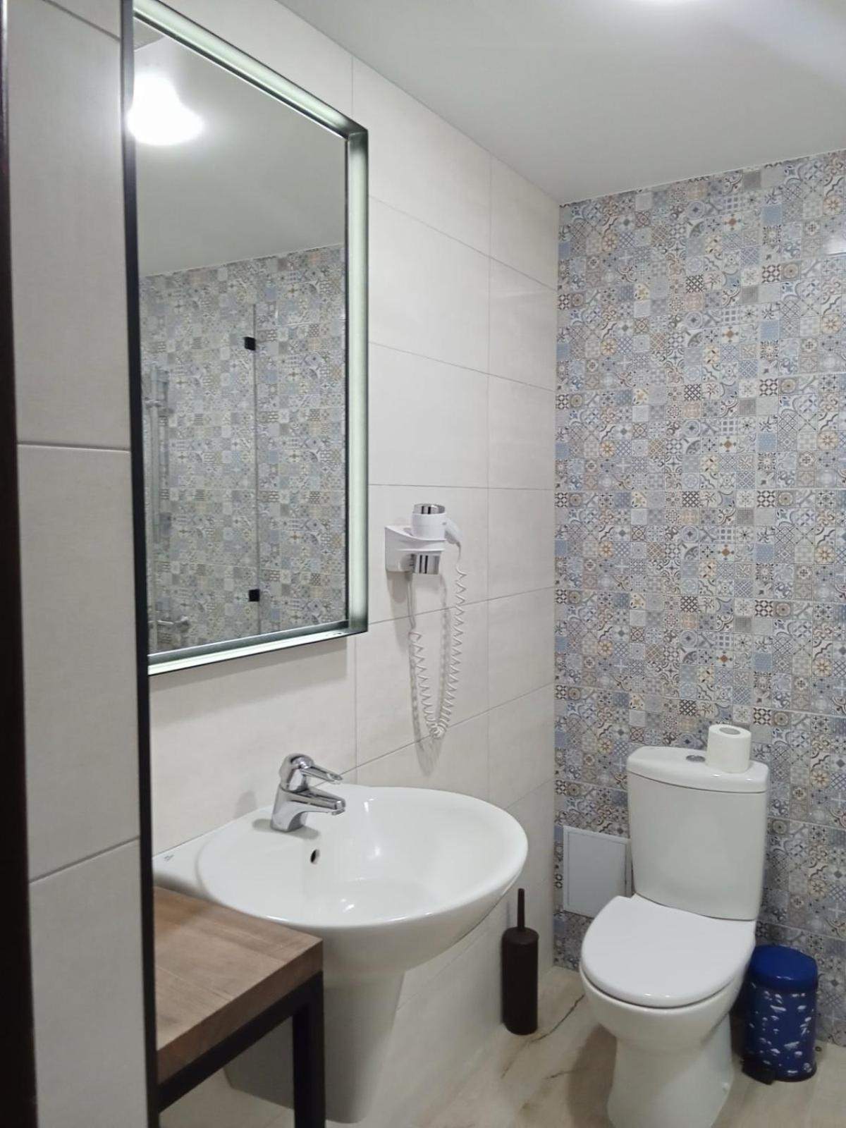 Hotel Фільварок Кмитів à Velyki Kosharishcha Extérieur photo