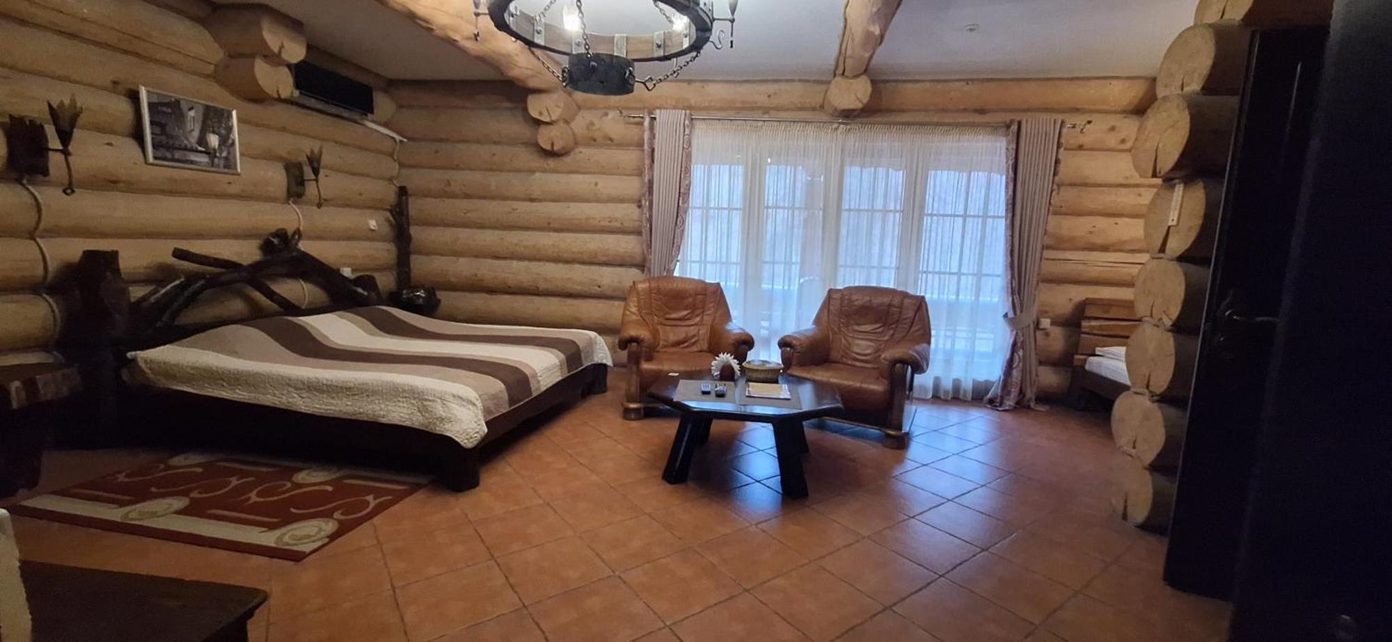 Hotel Фільварок Кмитів à Velyki Kosharishcha Extérieur photo